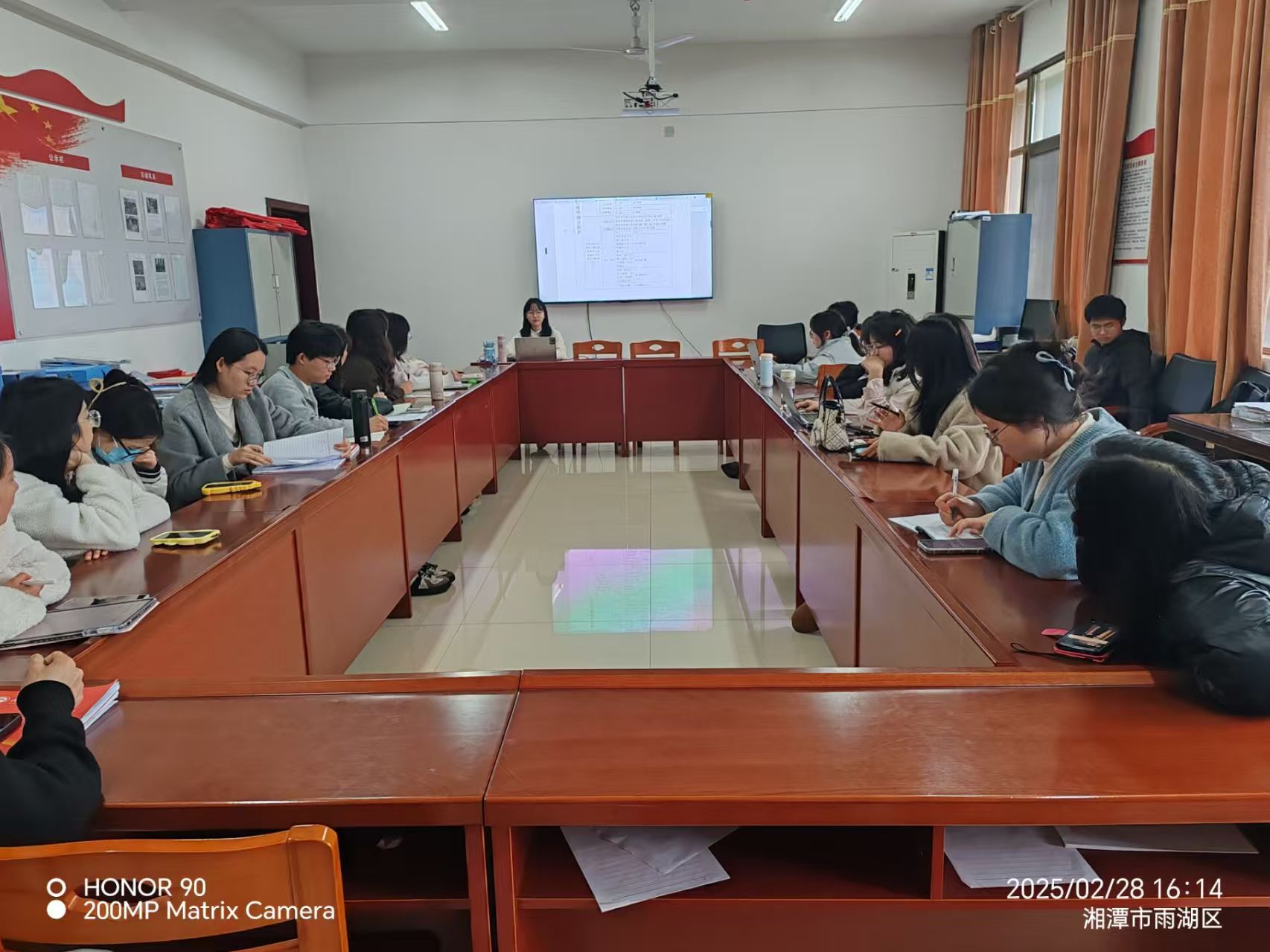 9bebbffe6a8c434093c5c14b6c563309.jpg 9bebbffe6a8c434093c5c14b6c563309.jpg