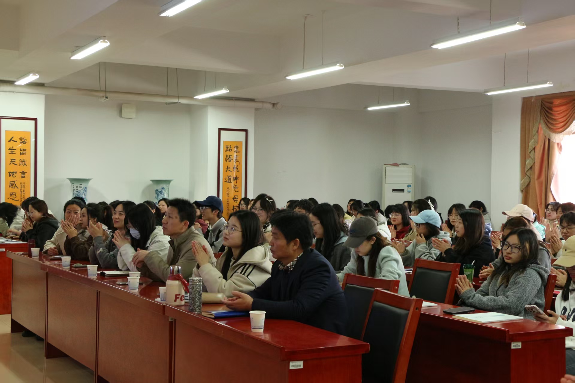 fc9676bf418a48c3911aee6a73eb6f44.jpg fc9676bf418a48c3911aee6a73eb6f44.jpg